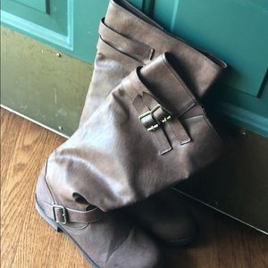 Brown high boots size 7.5